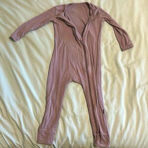 Kyte baby ribbed bamboo taro purple onesie 3T